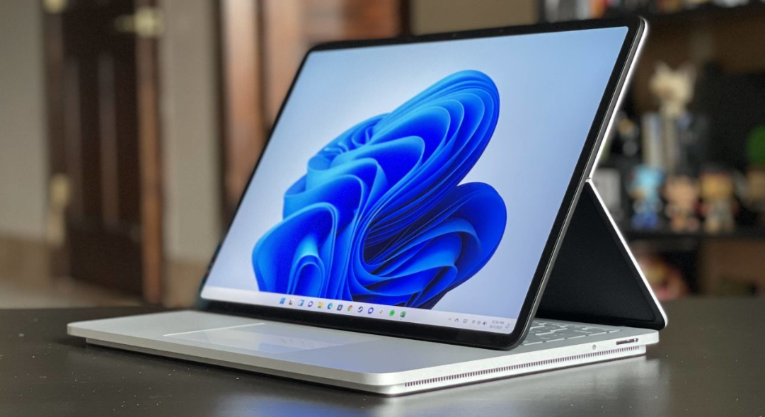 Microsoft's Surface Laptop Battery Quick Facts